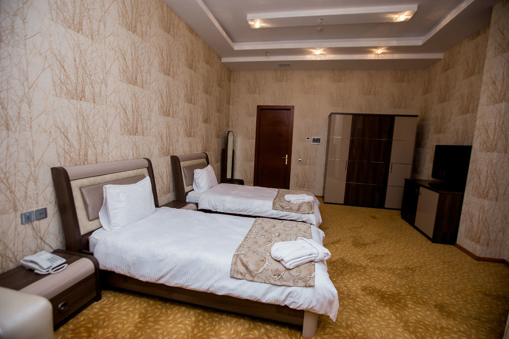 Astola Hotel Baku Extérieur photo