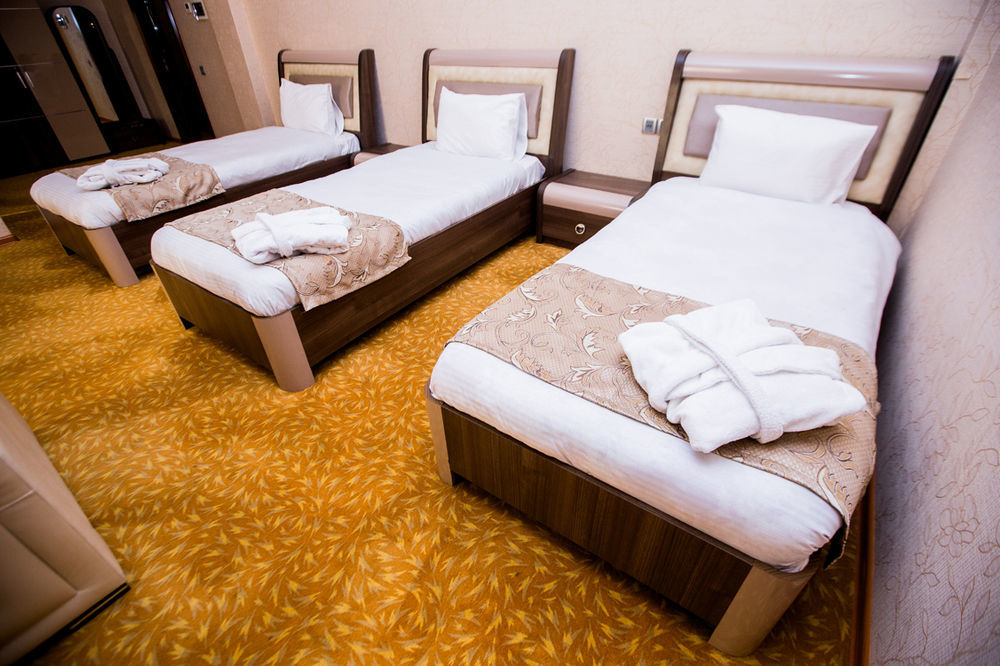 Astola Hotel Baku Extérieur photo