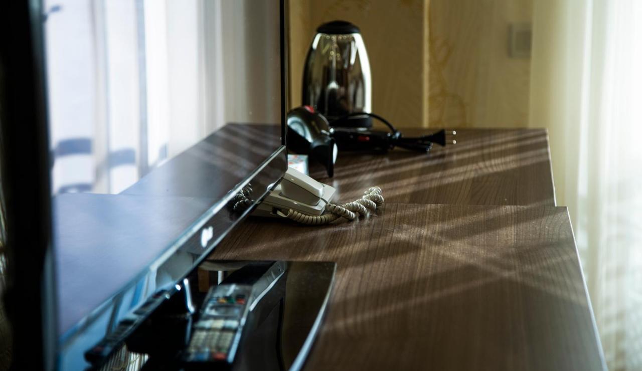 Astola Hotel Baku Extérieur photo