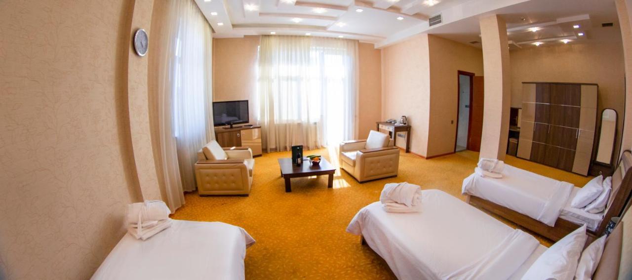 Astola Hotel Baku Extérieur photo