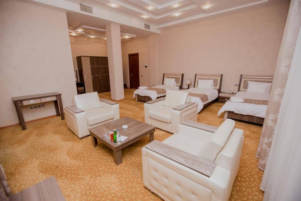 Astola Hotel Baku Extérieur photo