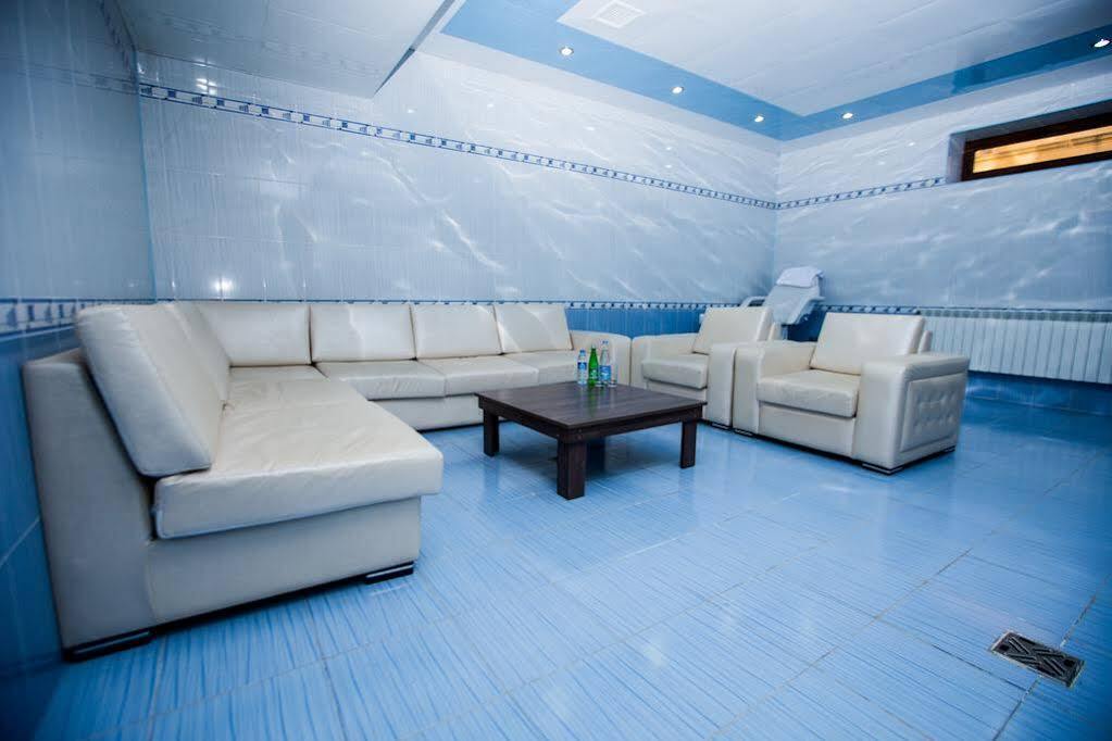 Astola Hotel Baku Extérieur photo